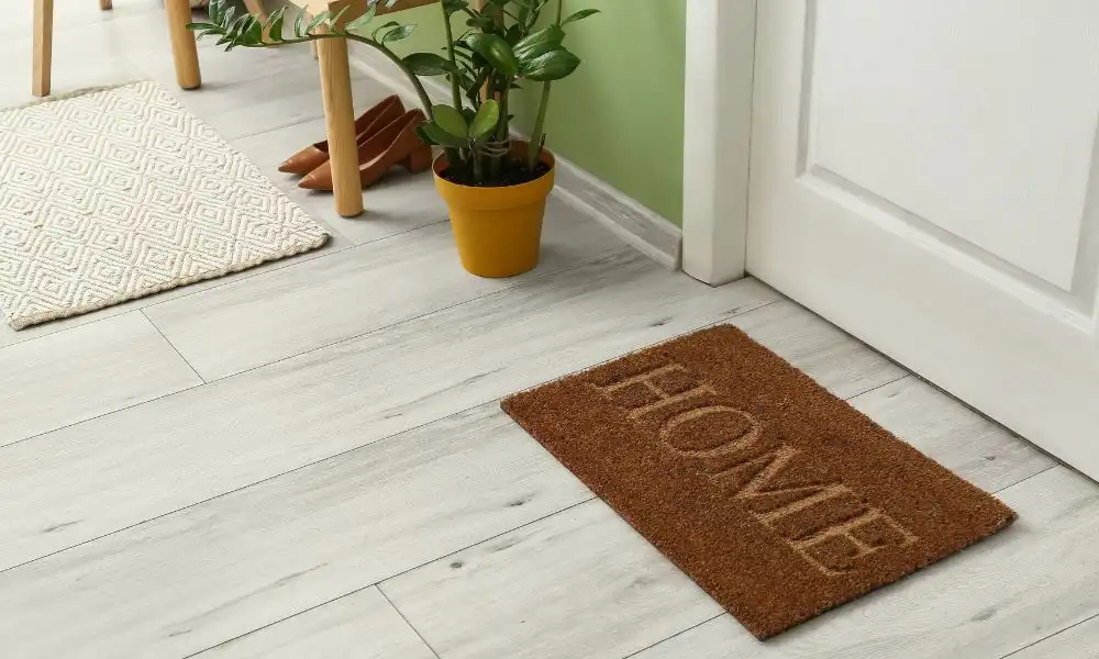 How To Decorate a Front Door Mat