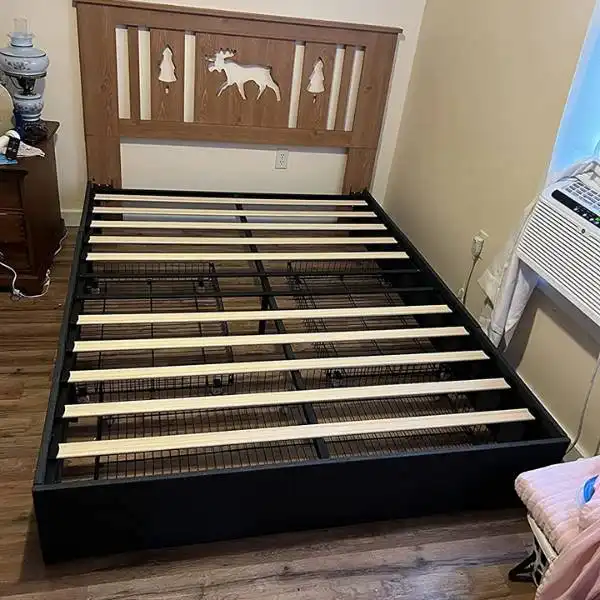 Allewie Upholstered Queen Size Platform Bed