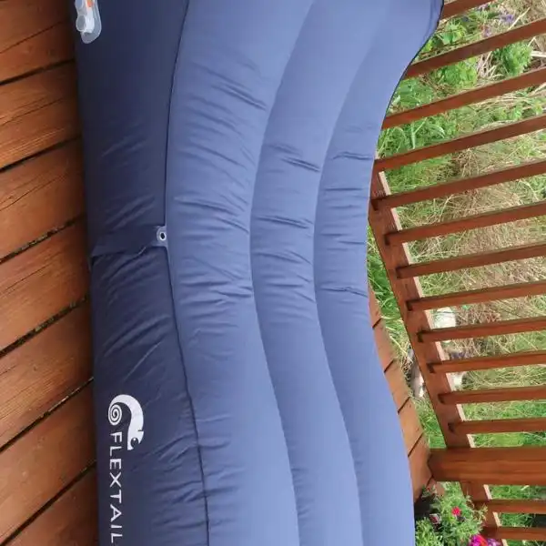 FLEXTAILGEAR Automatic Inflatable Sofa Bed has Ergonomic Design