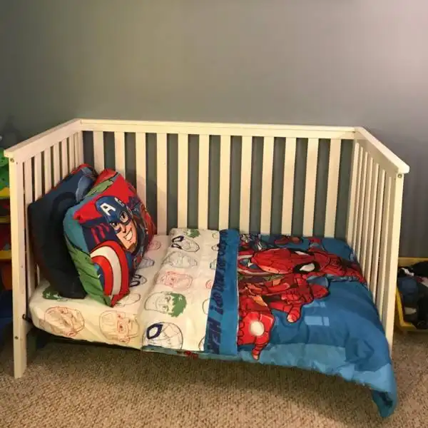Jay Franco Marvel Super Hero Toddler Bed Set is High-Quality