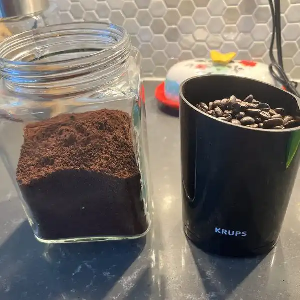 KrupsKRUPS F203  Coffee Grinder  has Large 3-Ounce Capacity