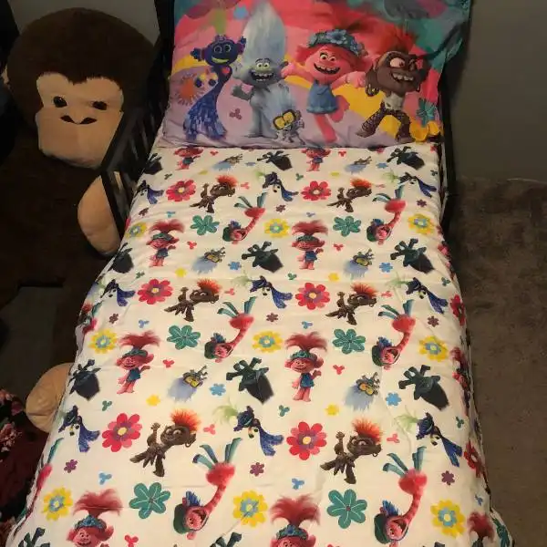DreamWorks Toddler Bedding Set is Long Lasting
