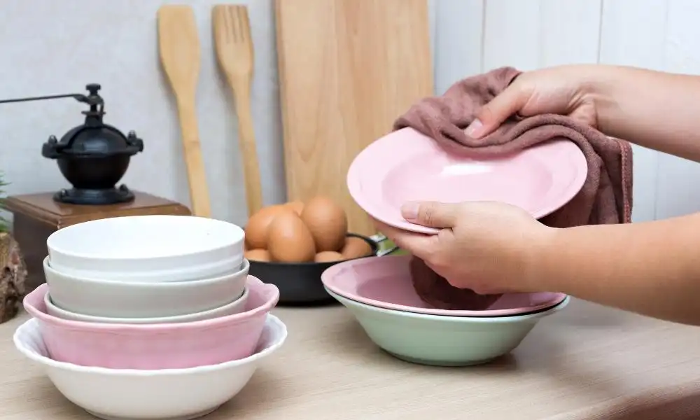 Caring for your ceramic cookware