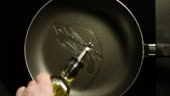 Add oil before cooking at ceramic cookware